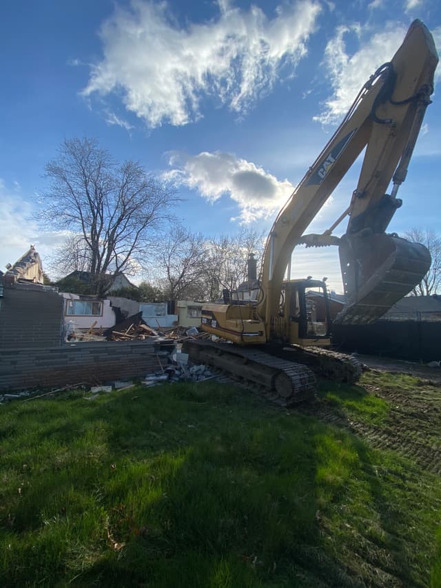 Project image 1 https://assets.mmgcontracting.ca/images/Foxbar-Burlington-2-mmg-contracting-canada.jpg MMG Contracting Canada