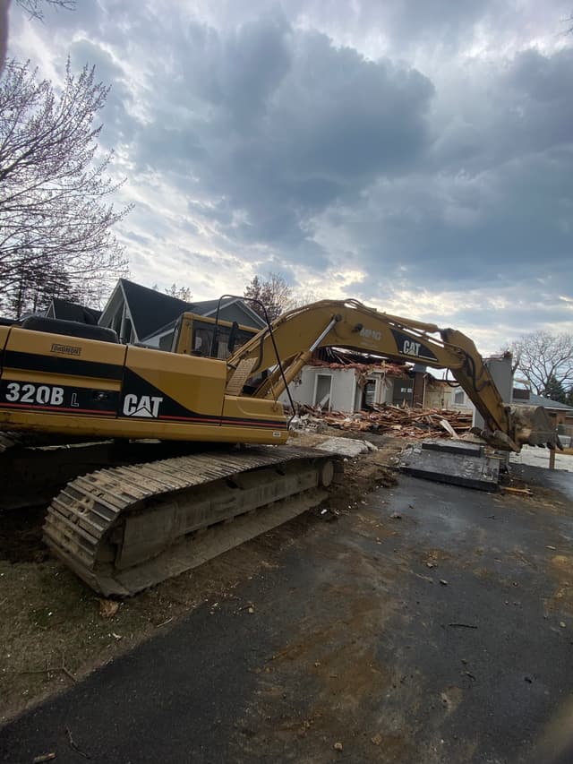 Project image 3 https://assets.mmgcontracting.ca/images/mississauga-ontario-3-by-mmg-contracting-canada.jpg MMG Contracting Canada